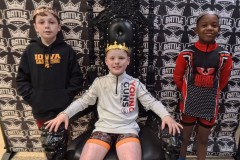 DCIM\Camera01\IMG_20251228_120340_00_637.ins