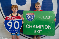 i90duop-352